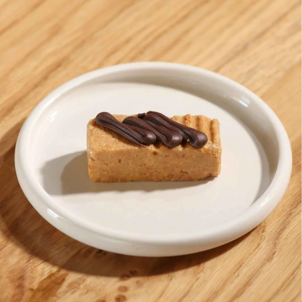 Peanut Pretzel Bar